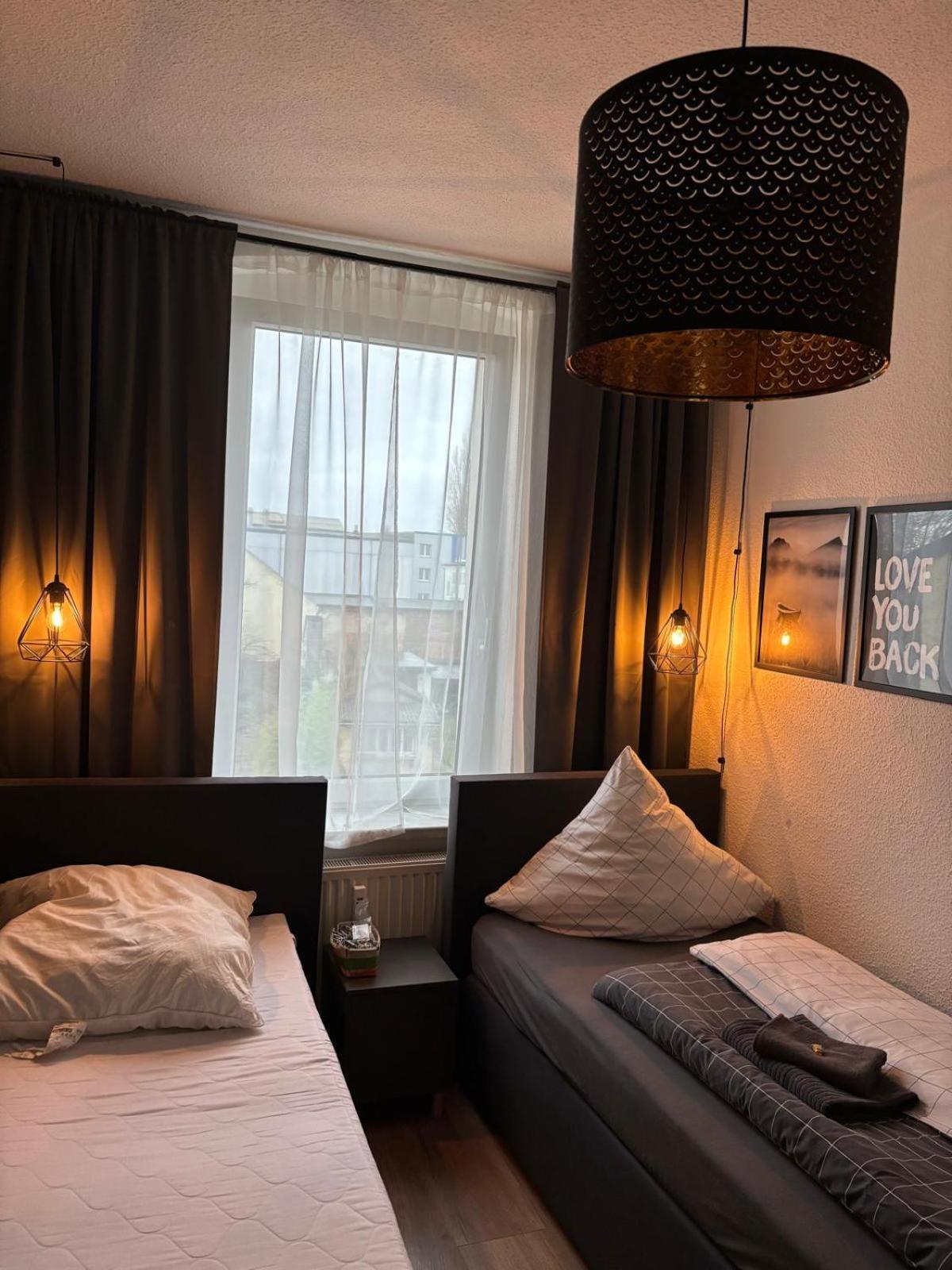 Ferienwohnung, Monteurwohnung, Unterkunft Elise Magdeburg Exteriör bild